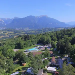 Camping Team Holiday - Camping Le Balcon De Chartreuse, Miribel-les-Échelles